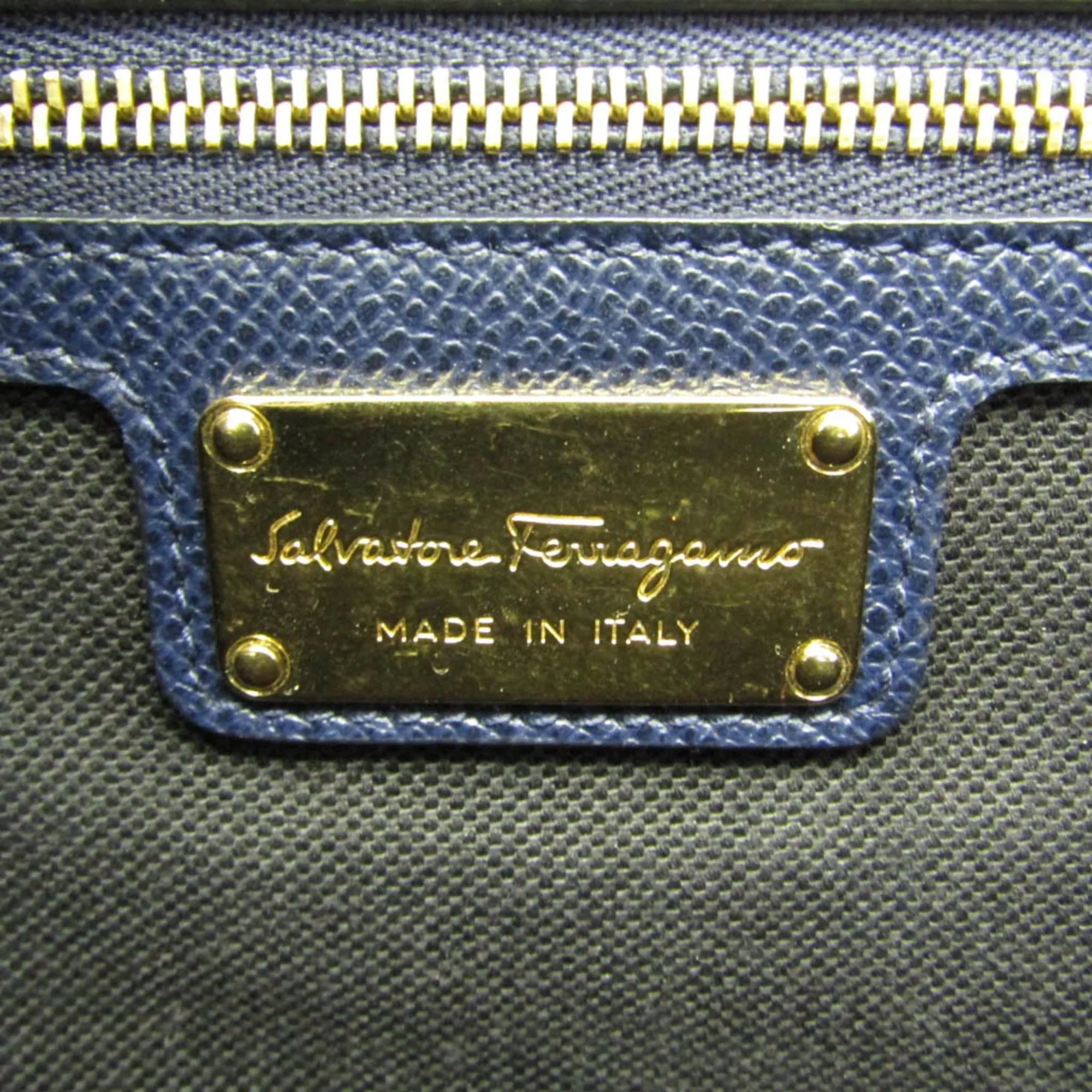 Pre-Owned Salvatore Ferragamo Vara AU-21 0011 Women's Leather Shoulder Bag Navy (Good)