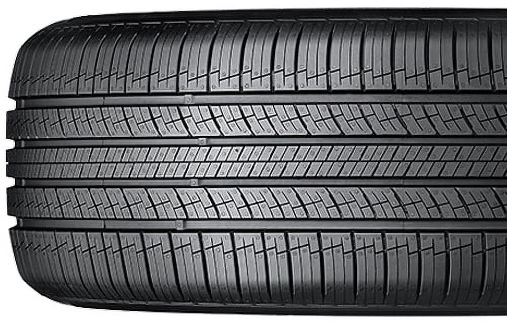 Nexen Roadian GTX 285/45R22 114H BSW All Season Tire
