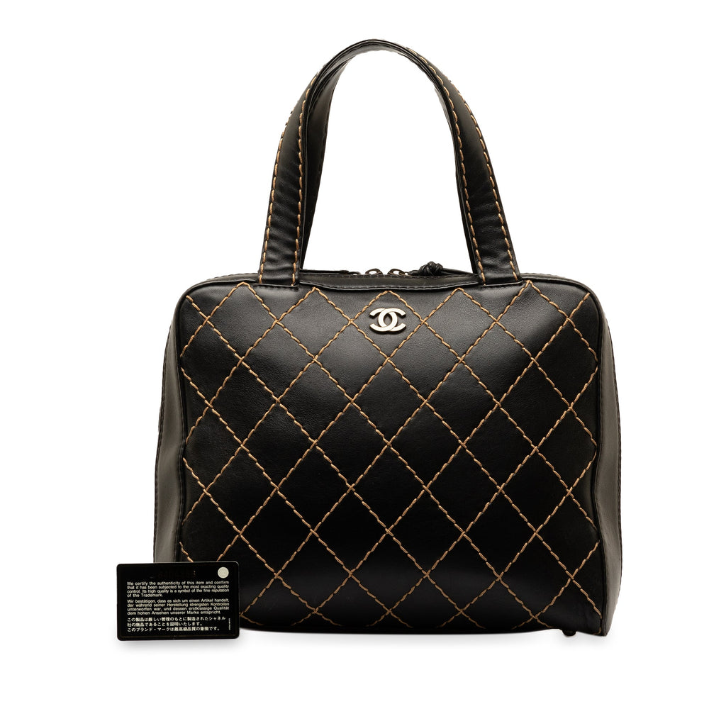 Pre-Owned Authenticated Chanel CC Wild Stitch Handbag Lambskin Leather Black Top HandleBag Unisex (Good)