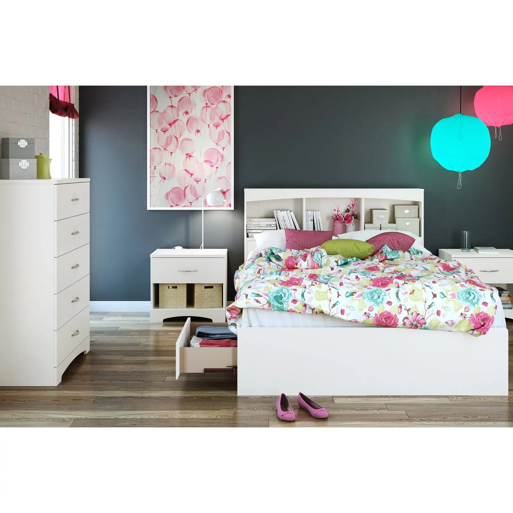 Full Mates Bed with Bookcase Headboard in Pure White