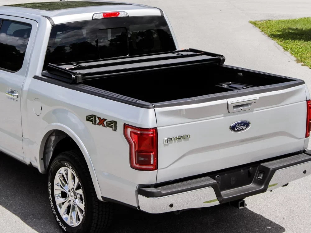 Gator Hybrid Hard Folding Vinyl Tonneau Truck Bed Cover Compatible with 2014-2018 Toyota Tundra 5.5 Ft Bed w/o Deck System