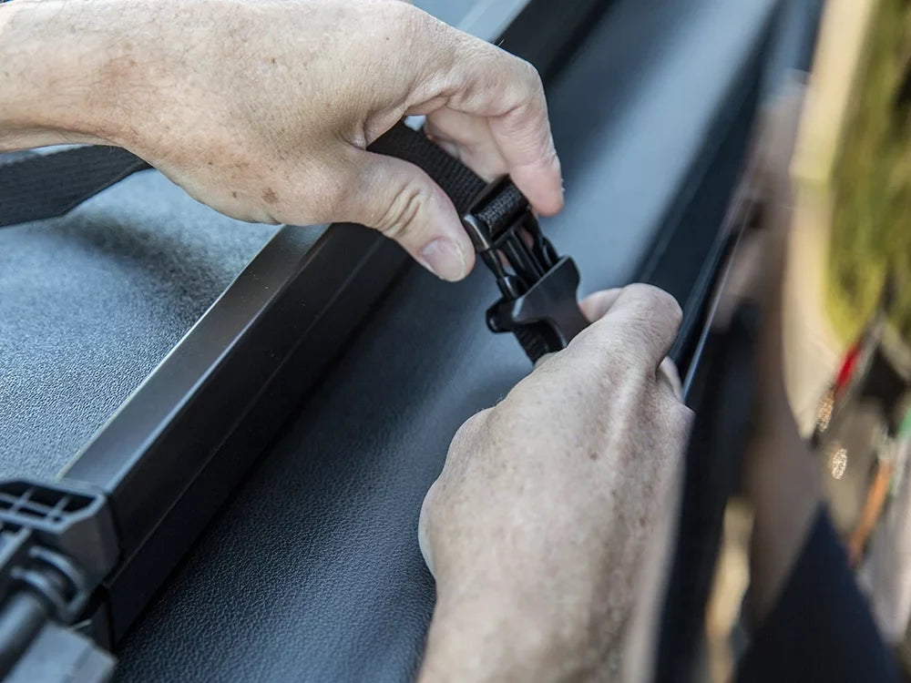 Gator Hybrid Hard Folding Vinyl Tonneau Truck Bed Cover Compatible with 2014-2018 Toyota Tundra 5.5 Ft Bed w/o Deck System
