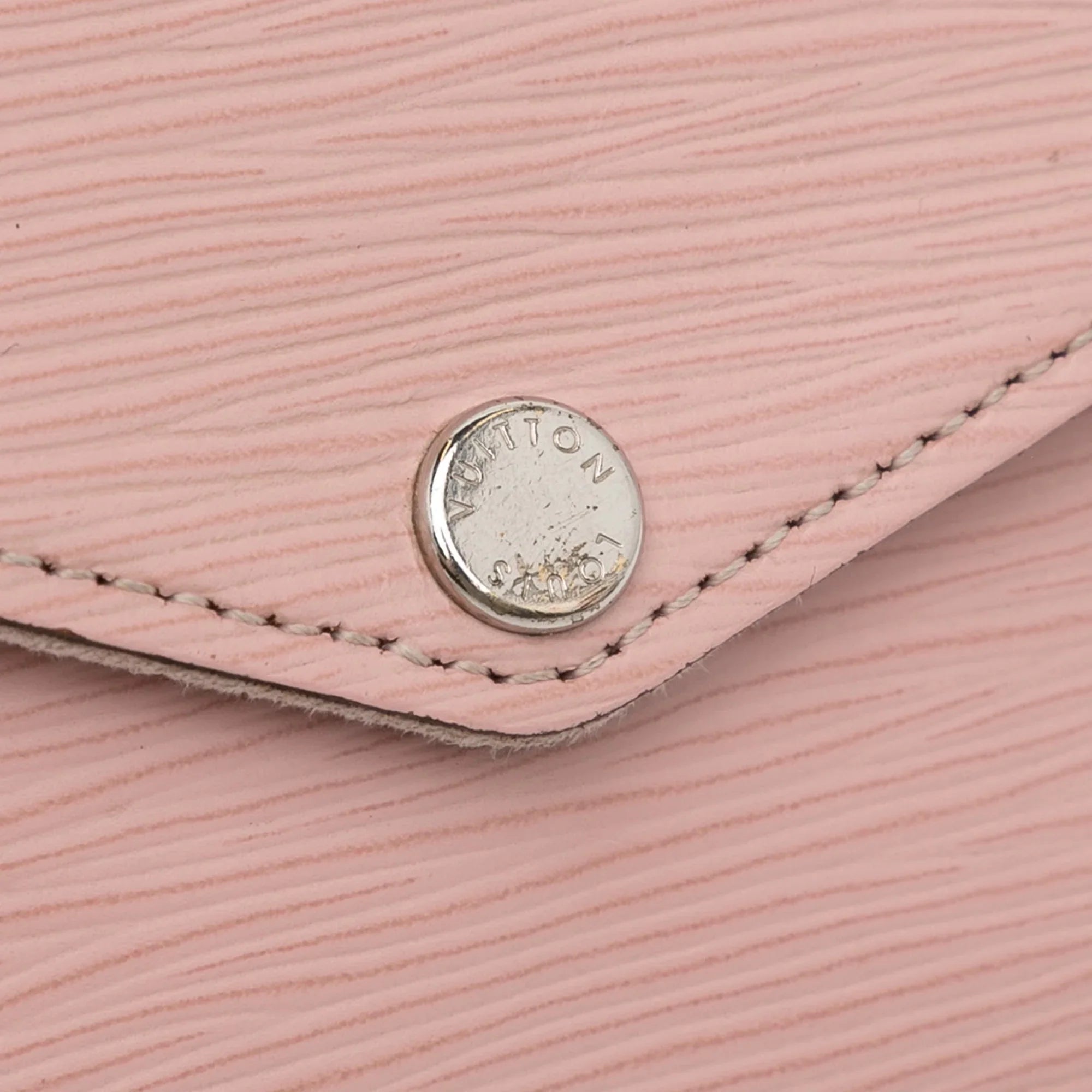 Pre-Owned Authenticated Louis Vuitton Epi Pochette Felicie Leather Pink Crossbody Bag Unisex (Good)