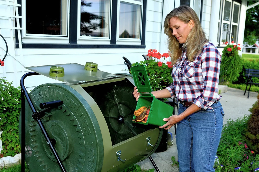 Mantis Compact ComposTumbler CT02001 Easy-to-Load Easy-to-Empty with No Bending - Sturdy and durable, Holds 88 Gallons, Low Cost Per Gallon
