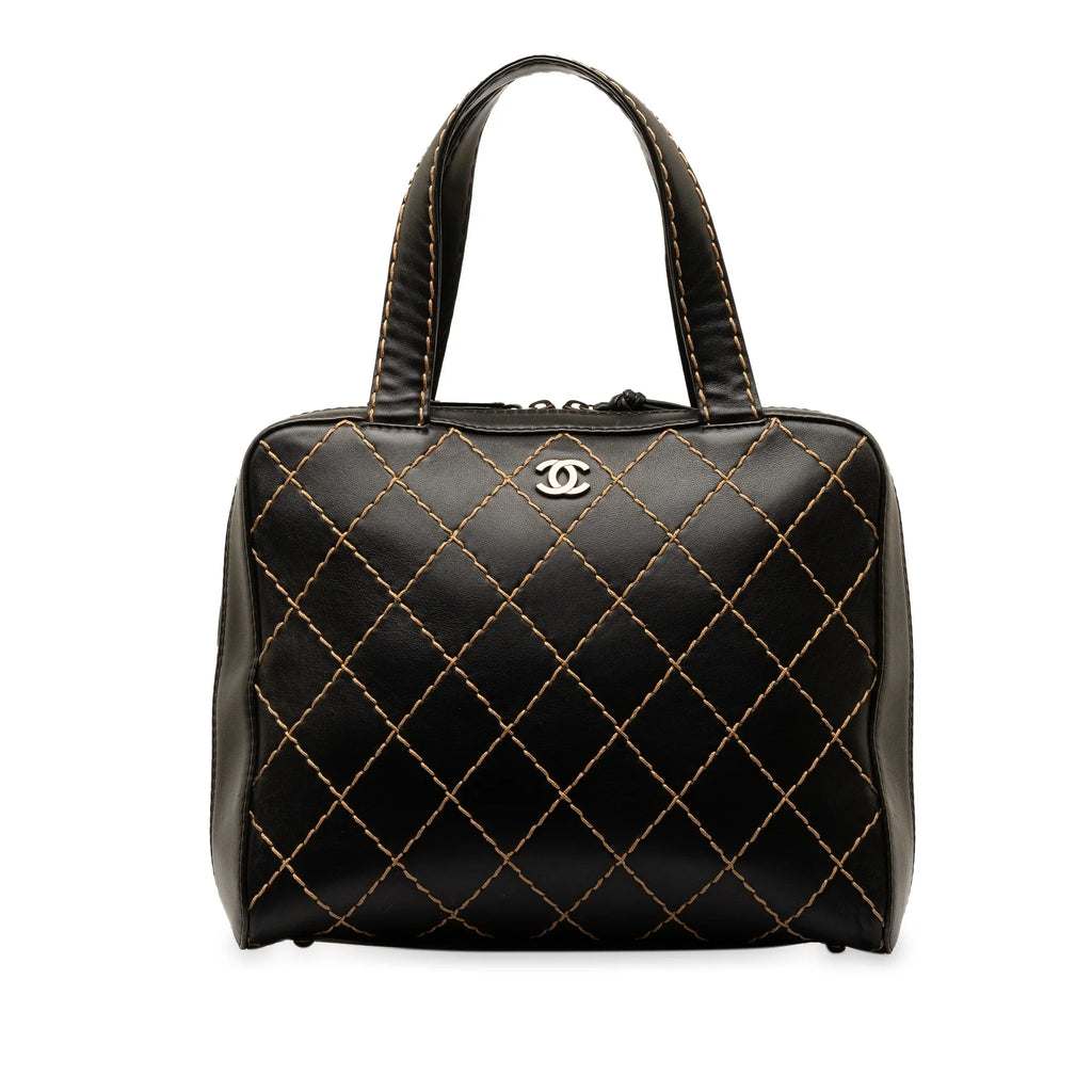 Pre-Owned Authenticated Chanel CC Wild Stitch Handbag Lambskin Leather Black Top HandleBag Unisex (Good)