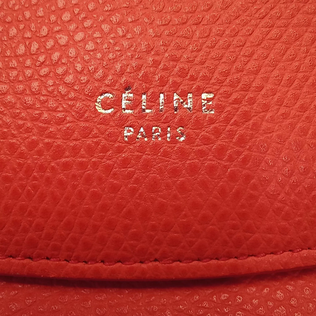 Pre-Owned Authenticated Celine Trotteur Messenger Bag Calf Leather Orange Crossbody Bag Unisex (Good)
