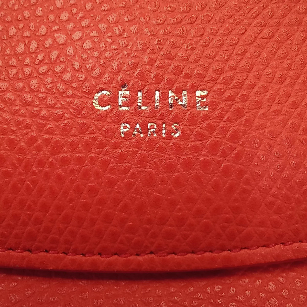 Pre-Owned Authenticated Celine Trotteur Messenger Bag Calf Leather Orange Crossbody Bag Unisex (Good)
