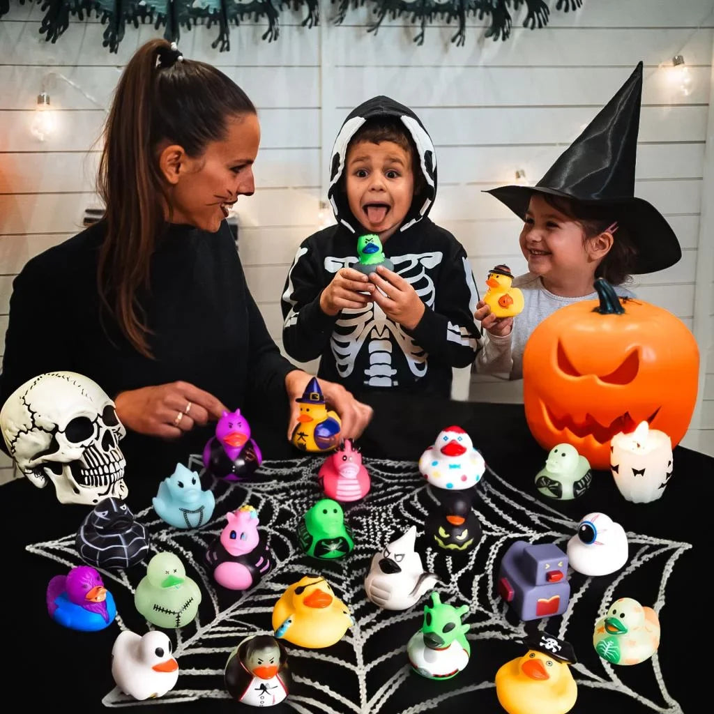 Fun Little Toys 24 Pcs Halloween Rubber Ducks,Rubber Ducks Bath Toys for Baby Showers,Halloween Decor Trick or Treat,Halloween Party Favors